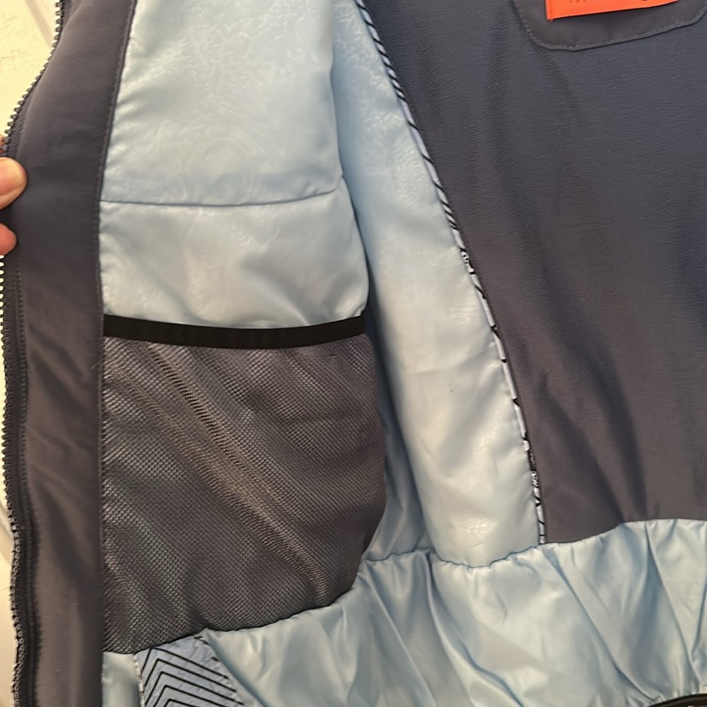 Women’s XS Roxy ski jacket - Picture 3 of 5
